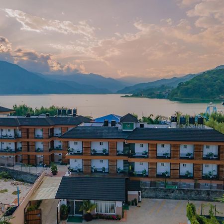Majestic Lake Front Hotel & Suites Pokhara Eksteriør bilde